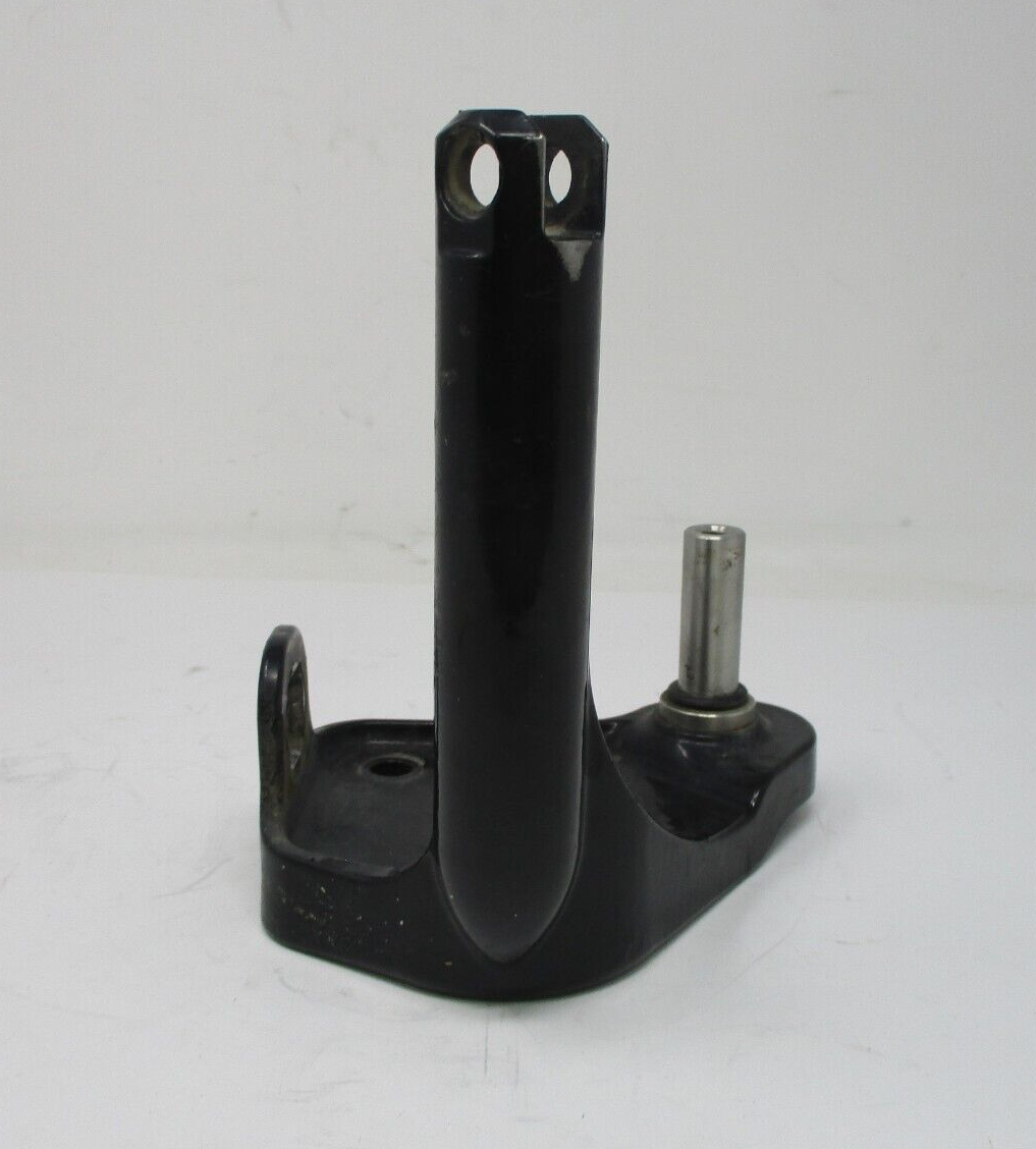 Harley-Davidson  Gloss Black   Forward Control Peg Brake Pedal Support 42507-00A