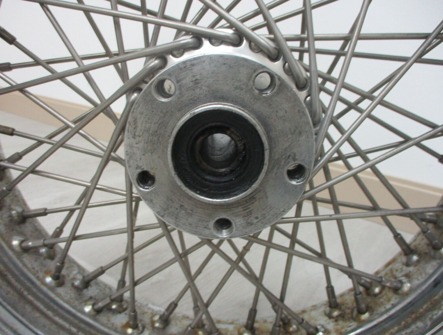 HARLEY DAVIDSON OEM Front Wheel 1521951-266 (16X3.5)