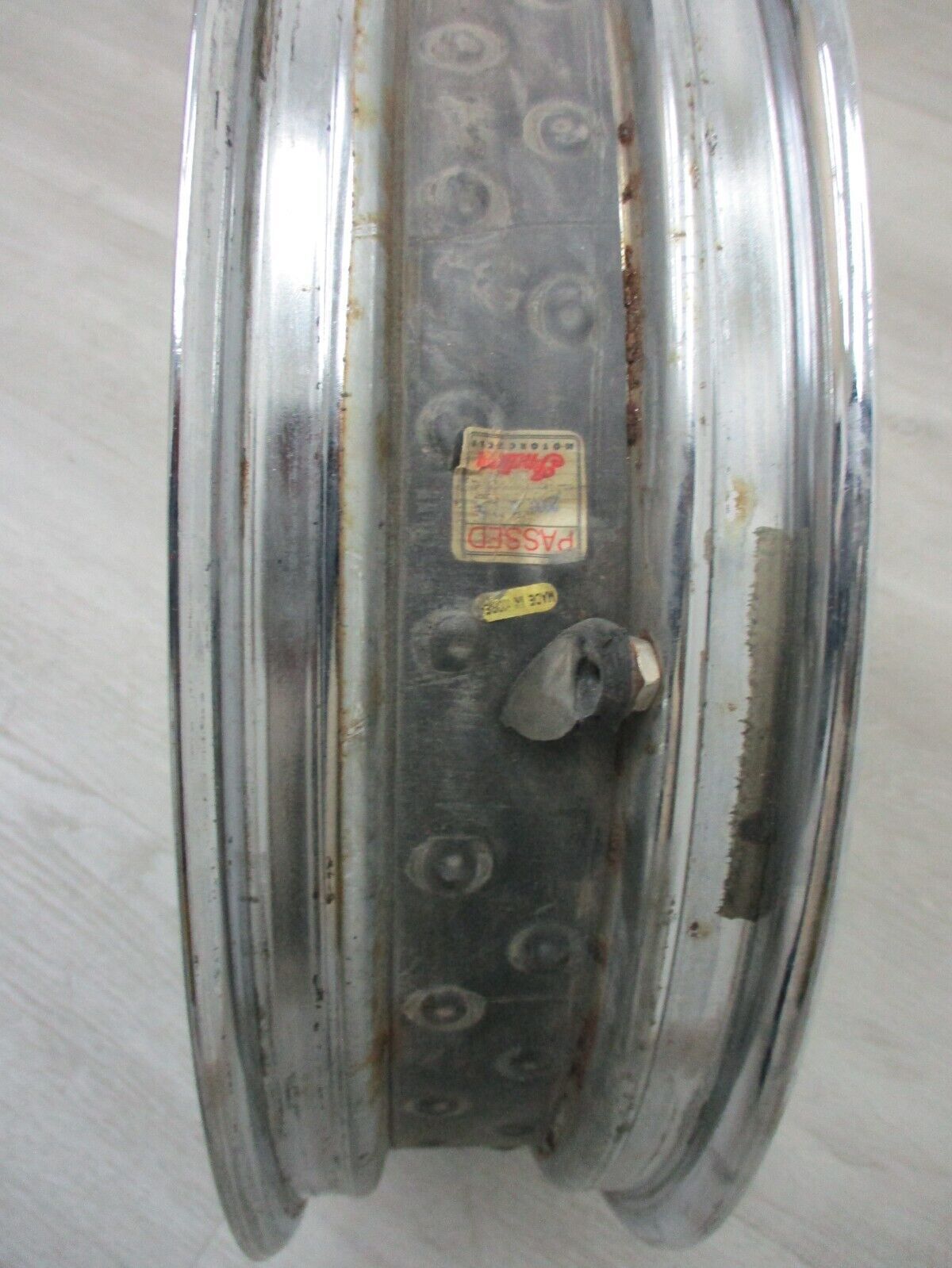 HARLEY DAVIDSON OEM Front Wheel 1521951-266 (16X3.5)