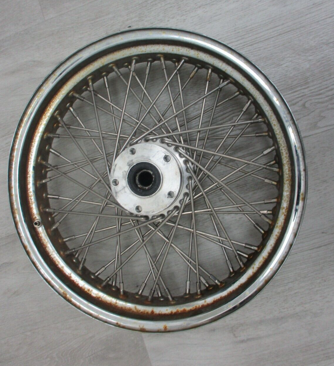 HARLEY DAVIDSON OEM Front Wheel 1521951-266 (16X3.5)