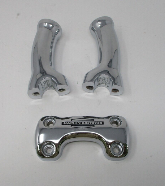 Harley-Davidson Handlebar Risers and Clamp 55902-05  55903-05