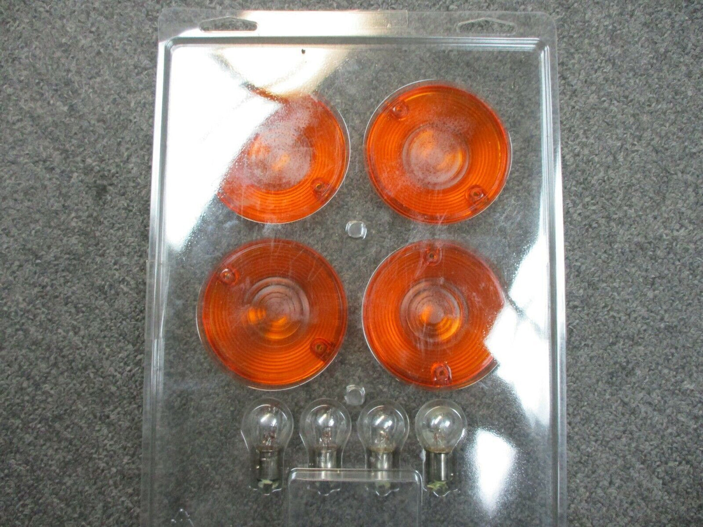 Harley Davidson OEM Amber Turn Signal Lens With Bulbs Pack of Four 68440-86