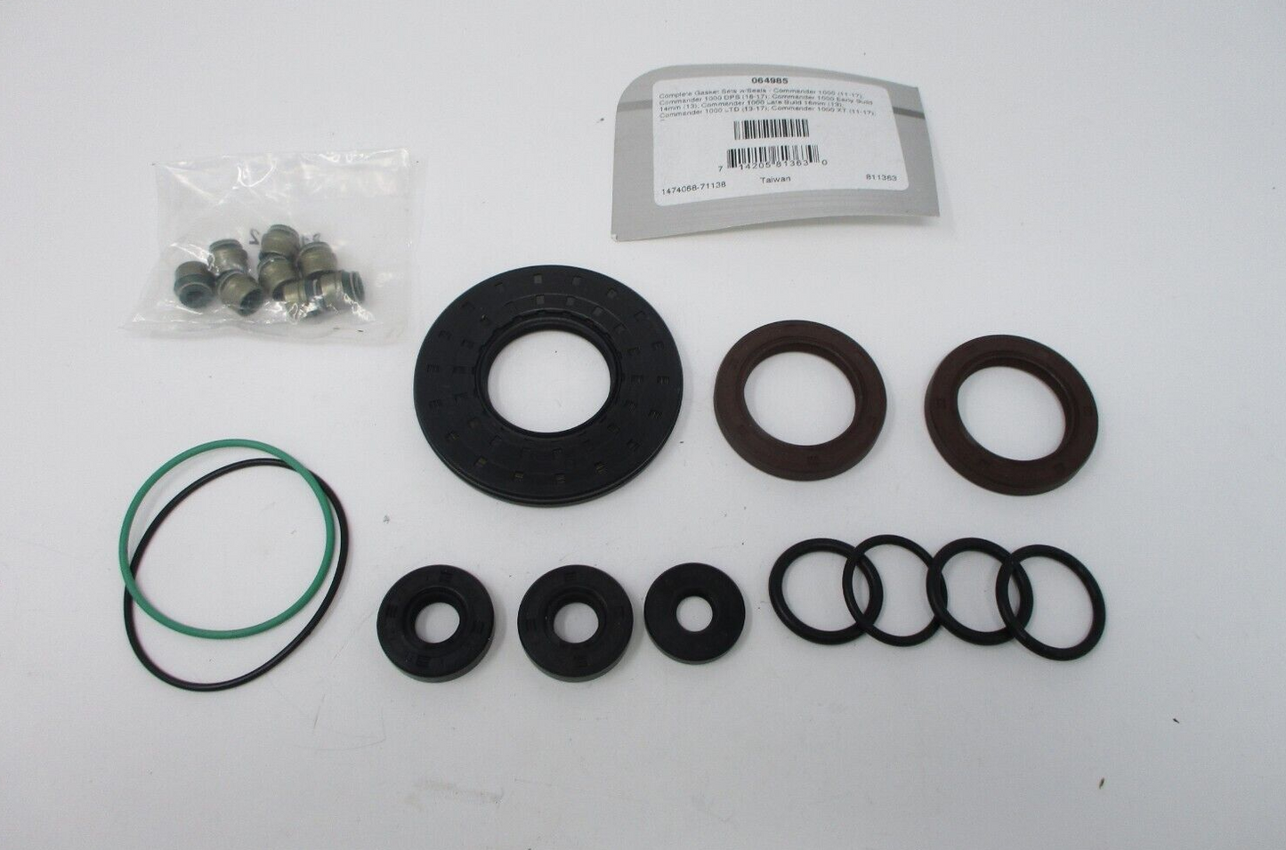 Complete Gasket Kit  with Seals - Commander 1000  (11-17) Unknown Fitment