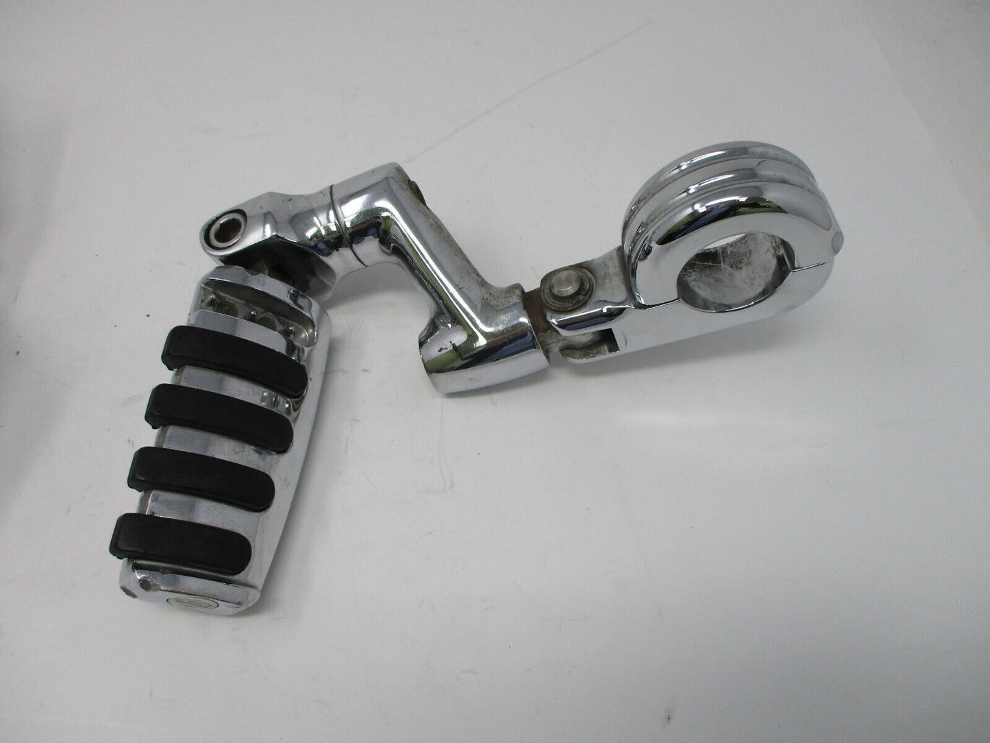 Harley-Davidson Compatible Chrome Foot Pegs Mount