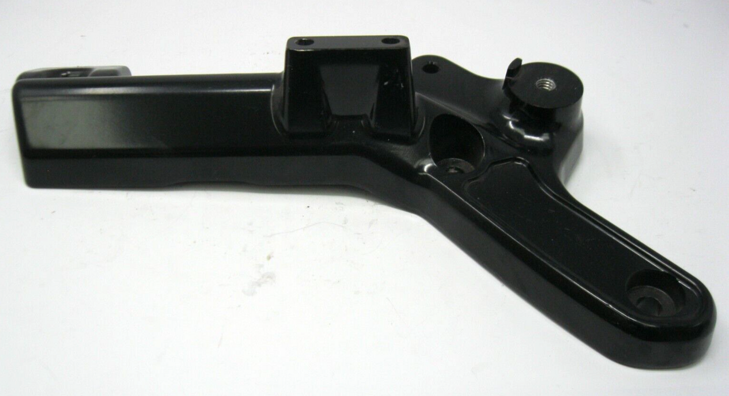 Harley-Davidson OEM 18-20 Fat Boy/Breakout Exhaust Bracket 65500063