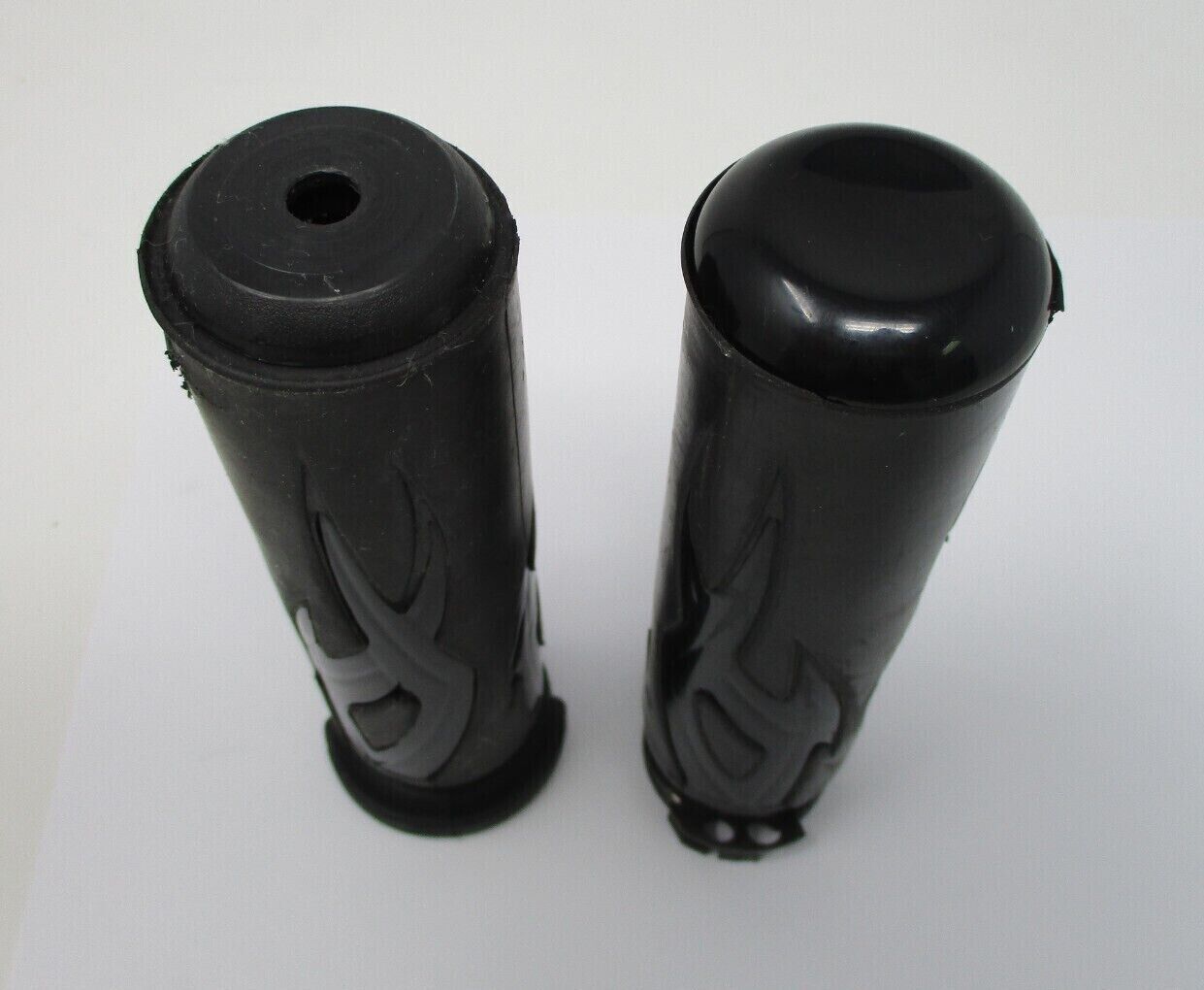 Harley Davidson Compatible Black Tribal/Flame Cable Grips