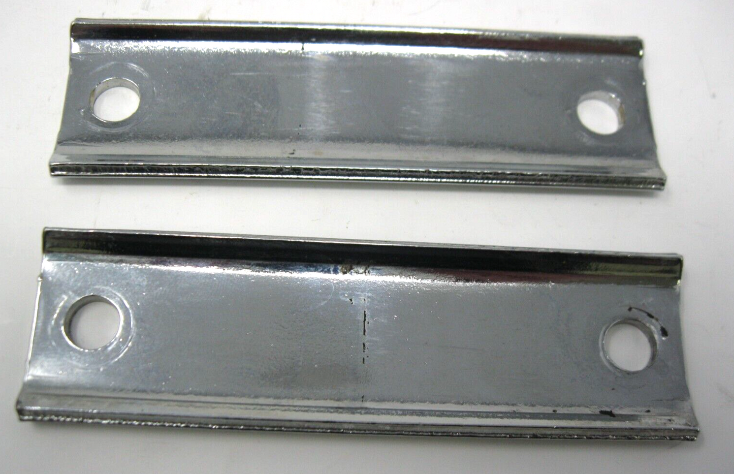 Harley-Davidson OEM 85-22 FLH FLT Muffler Mounting Brackets (PAIR) 65723-85