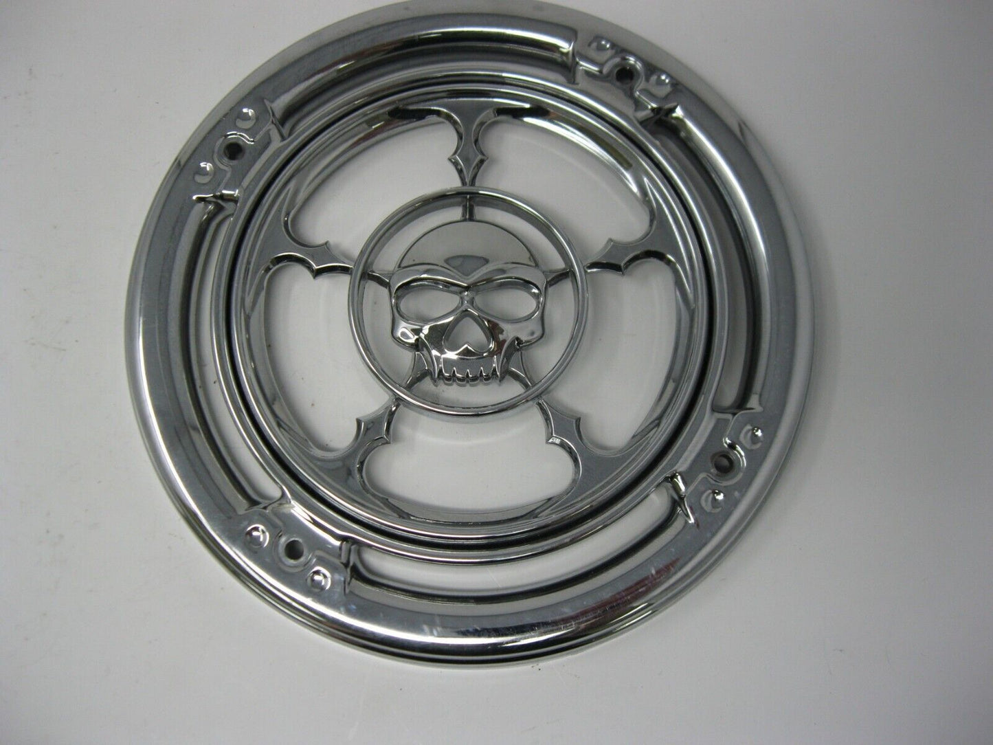 6.5'' Speaker Grills with Kuyakyn Zombie Trim 3787