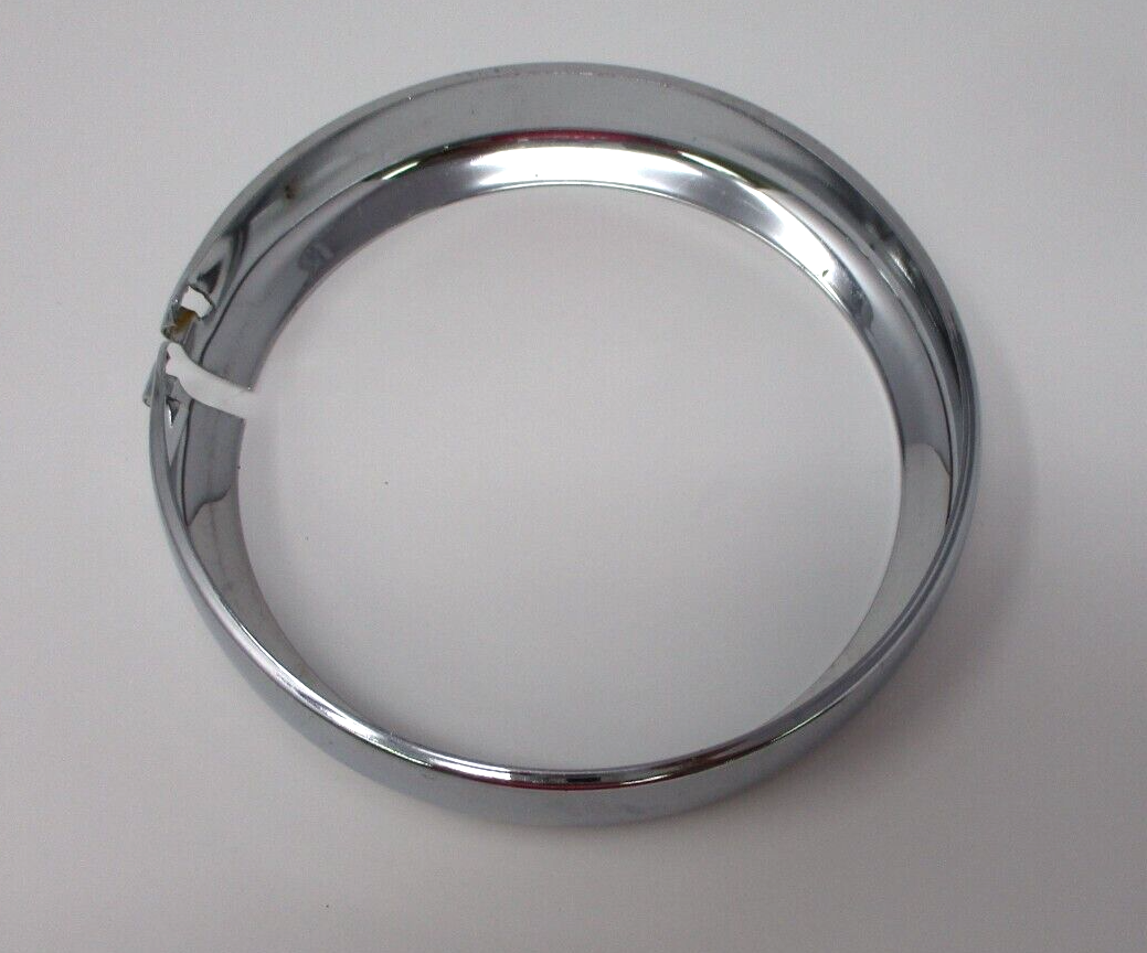 Harley-Davidson  Passing Lamp Bezel Ring Chrome 68725-62A