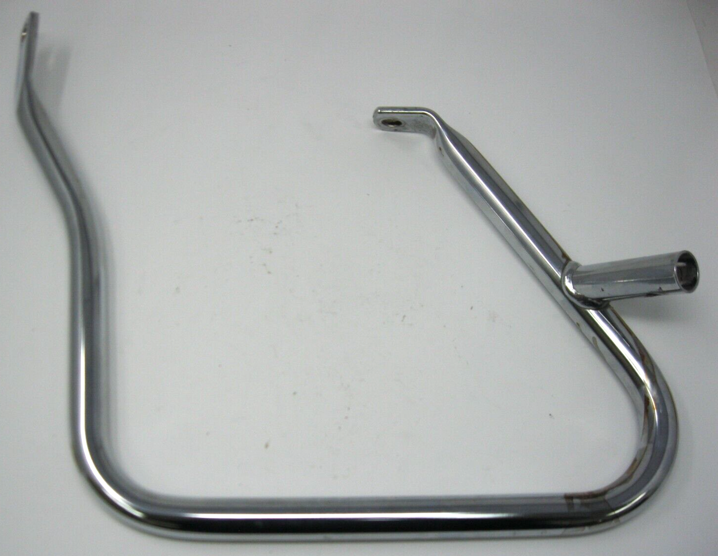 Harley-Davidson OEM Chrome Left Side Saddlebag Guard 90200506