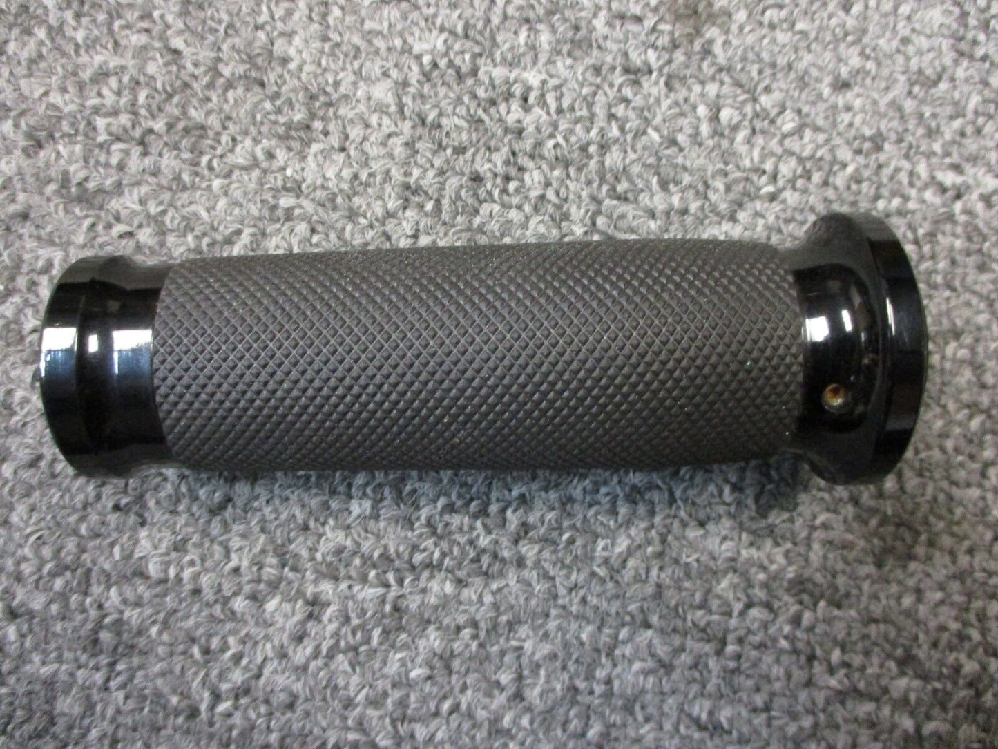 Rubber Knurled Left Hand Grip Multi Fit 1" Bar End fits Harley Davidson