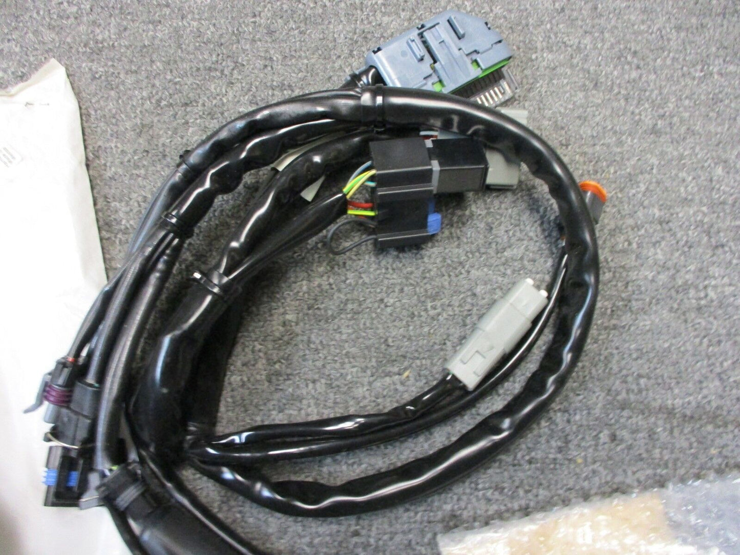 Harley Davidson OEM Wiring Harness ECM Module FLHR, FLHT 04-05 Models 70233-04