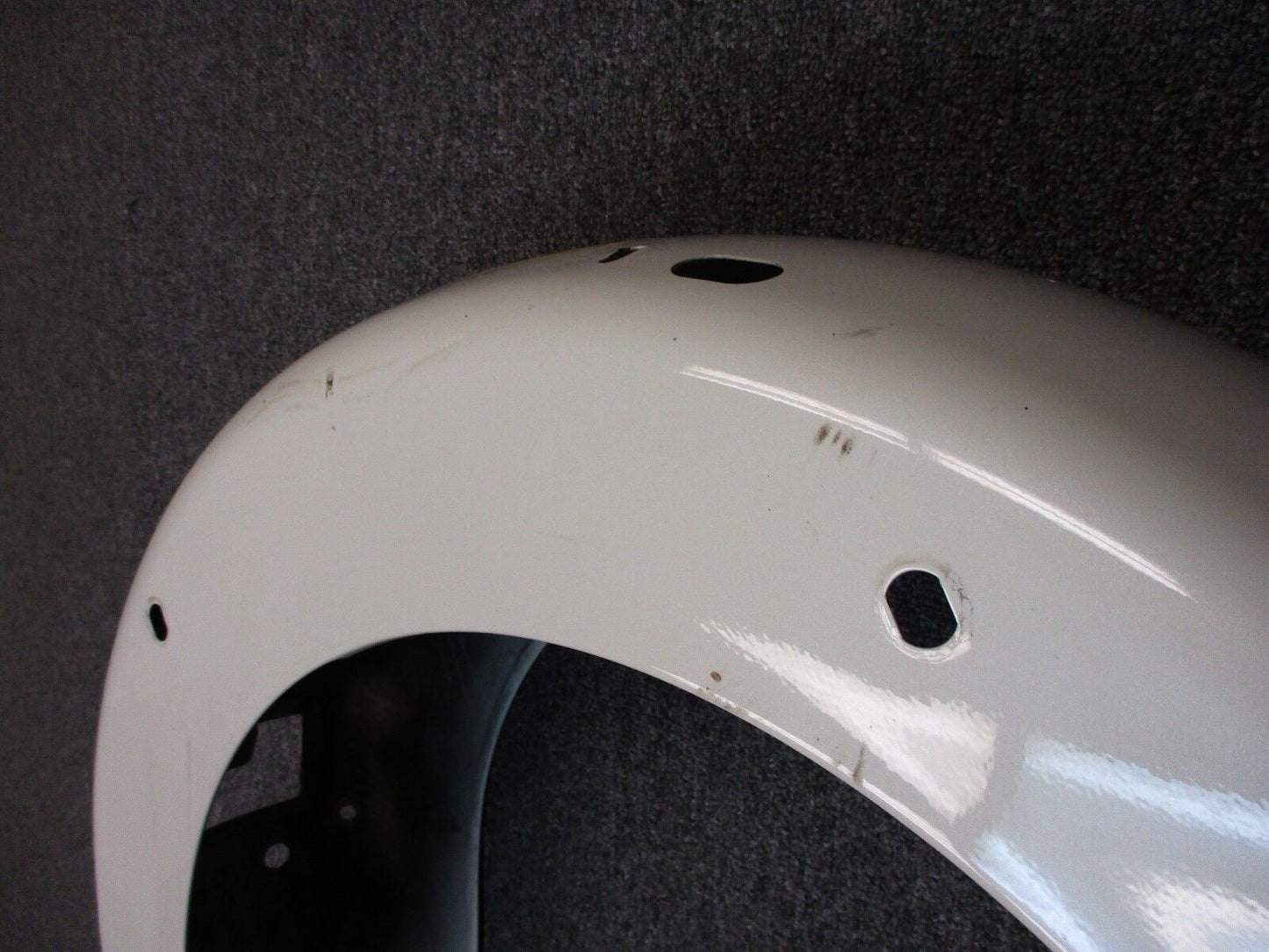 Harley Davidson OEM FLHR FLHT FLTR Rear Fender 59579-99 White