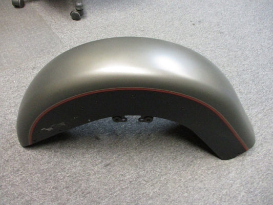 Harley Davidson OEM  14-17 Road King Front Fender Black/Gray   58900032