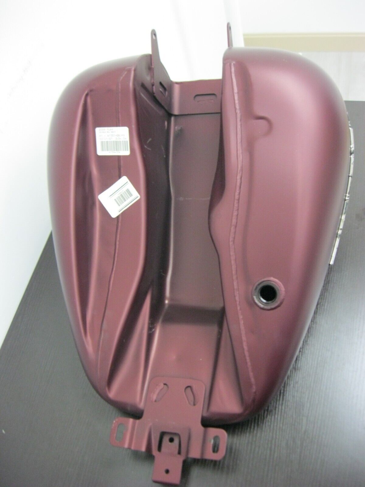 Harley Davidson OEM 2008 FLHX Crimson Red Denim Fuel Tank 61351-08CPD