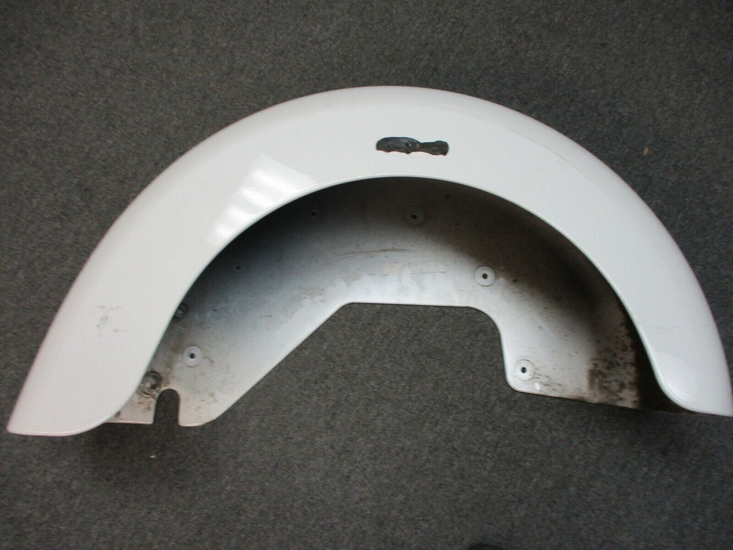 Harley Davidson OEM Trike Ultra Rear Right Fender Artic White 83359-11CCP