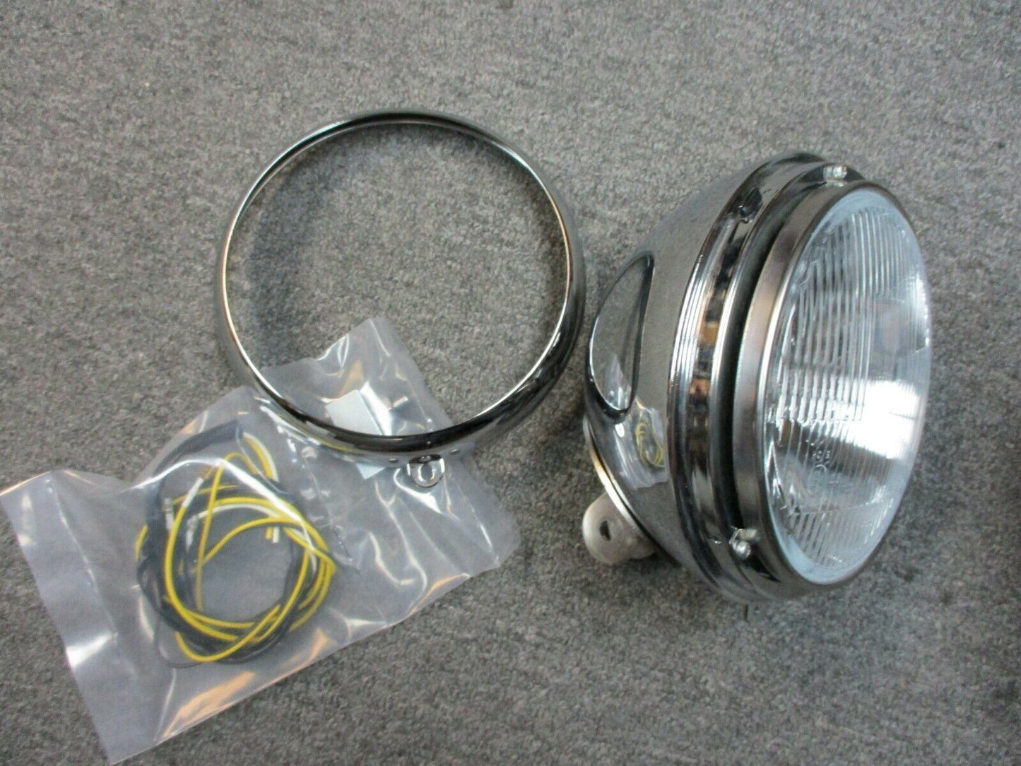 Drag specialties 7 Inch Chrome Headlight Smooth FLST 2001-0328