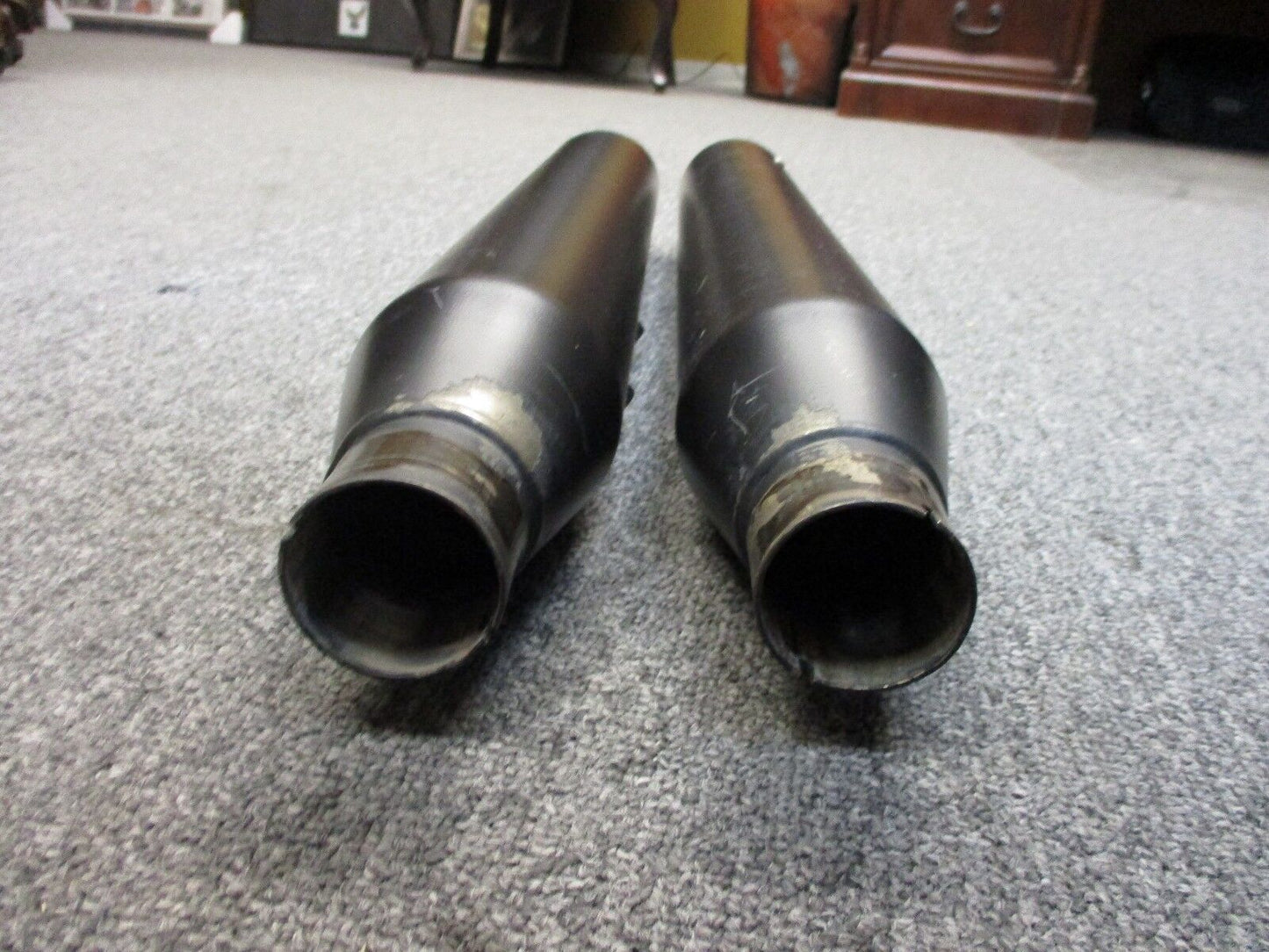 Harley Davidson OEM Black Stock FX Mufflers 64900468