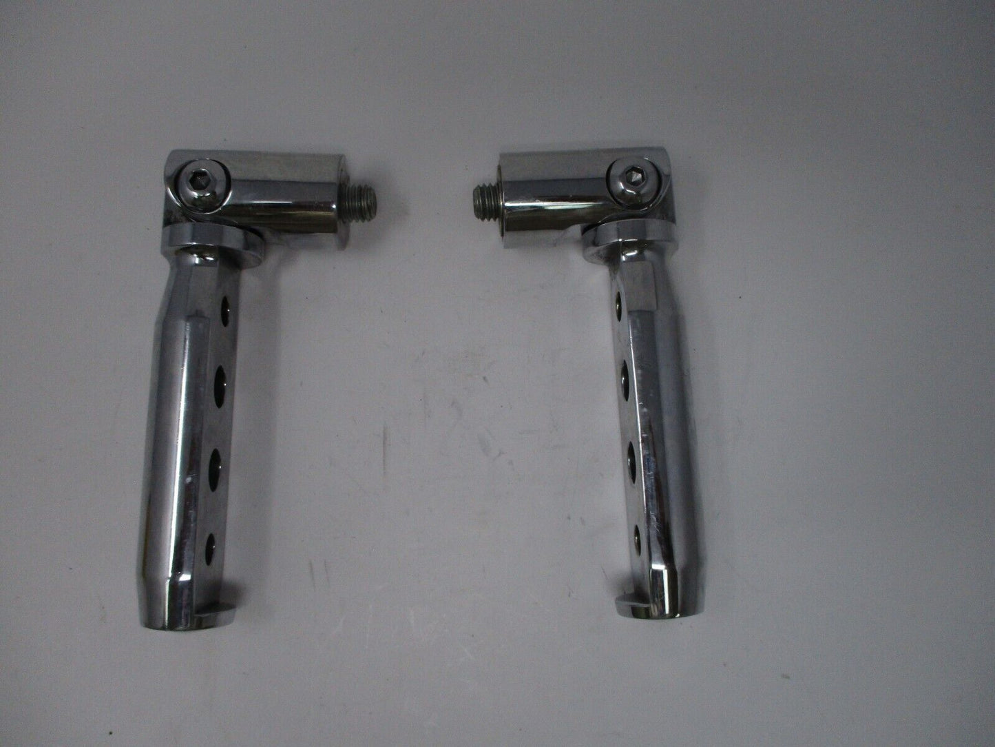 Chrome  STALLED Male Mount Foot Pegs PAIR Multi Fit