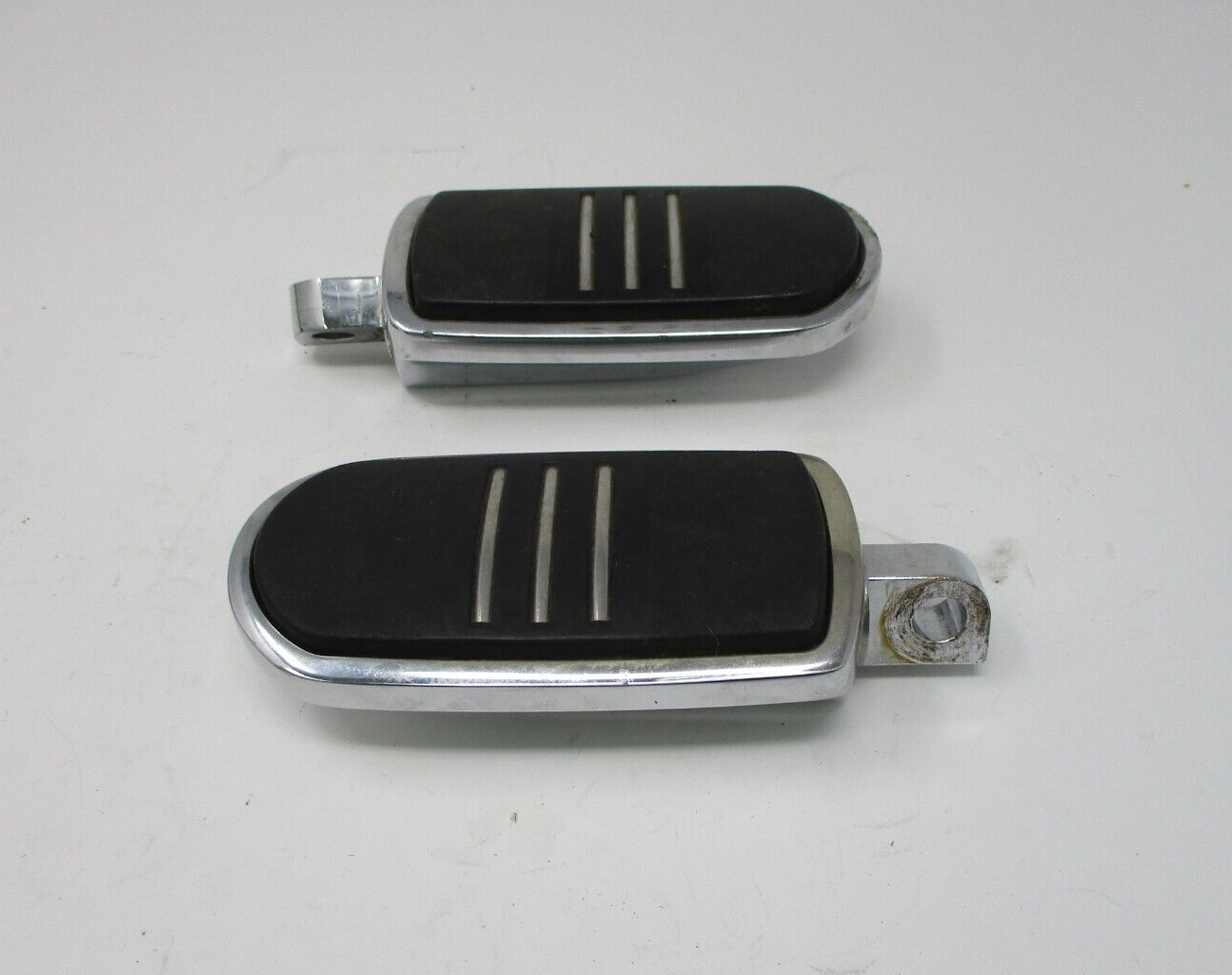 Harley-Davidson  Foot Pegs 50345-04