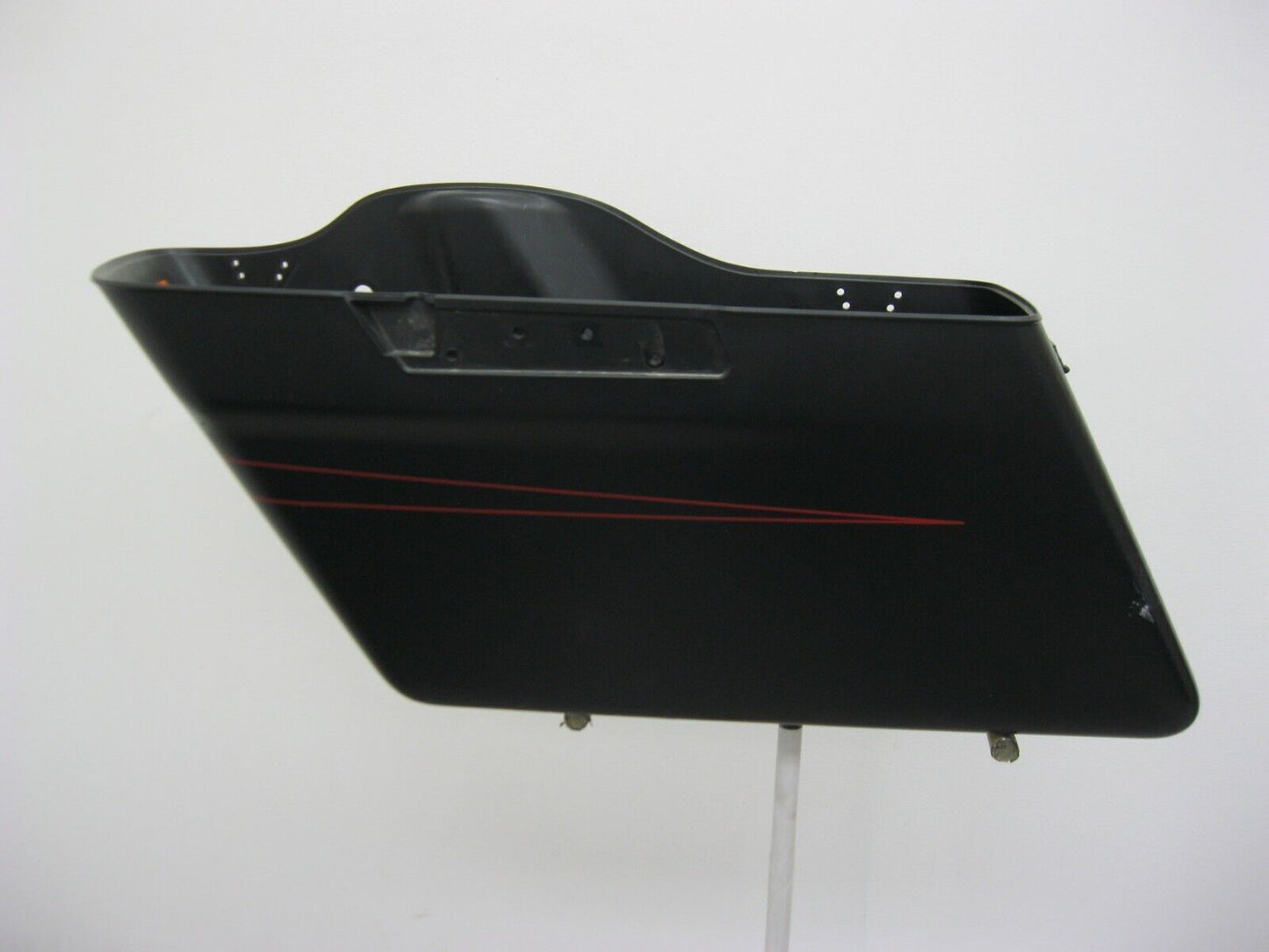 Harley-Davidson OEM Left Saddlebag Black with Red Detail 90200414 2014-Later