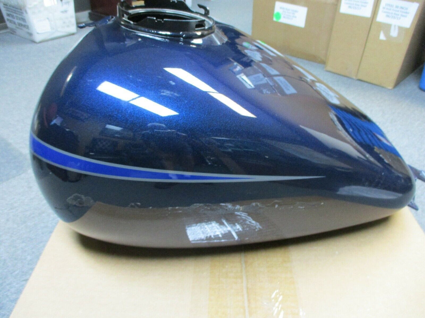 Harley Davidson OEM FLTR, FLHT FLHX Fuel Tank Dark Blue Pearl 61356-08CPS