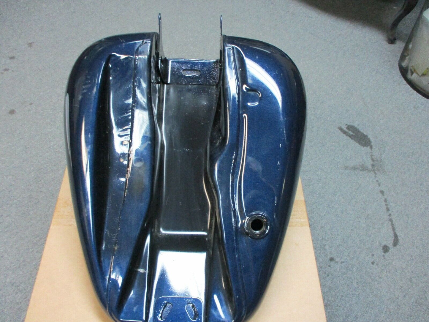 Harley Davidson OEM FLTR, FLHT FLHX Fuel Tank Dark Blue Pearl 61356-08CPS