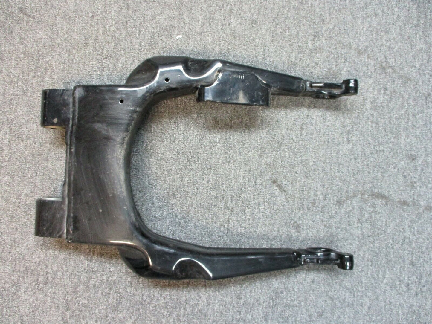 Harley Davidson OEM FLH, FLT Touring Swing Arm Rear Frame 45470-09 2009-20