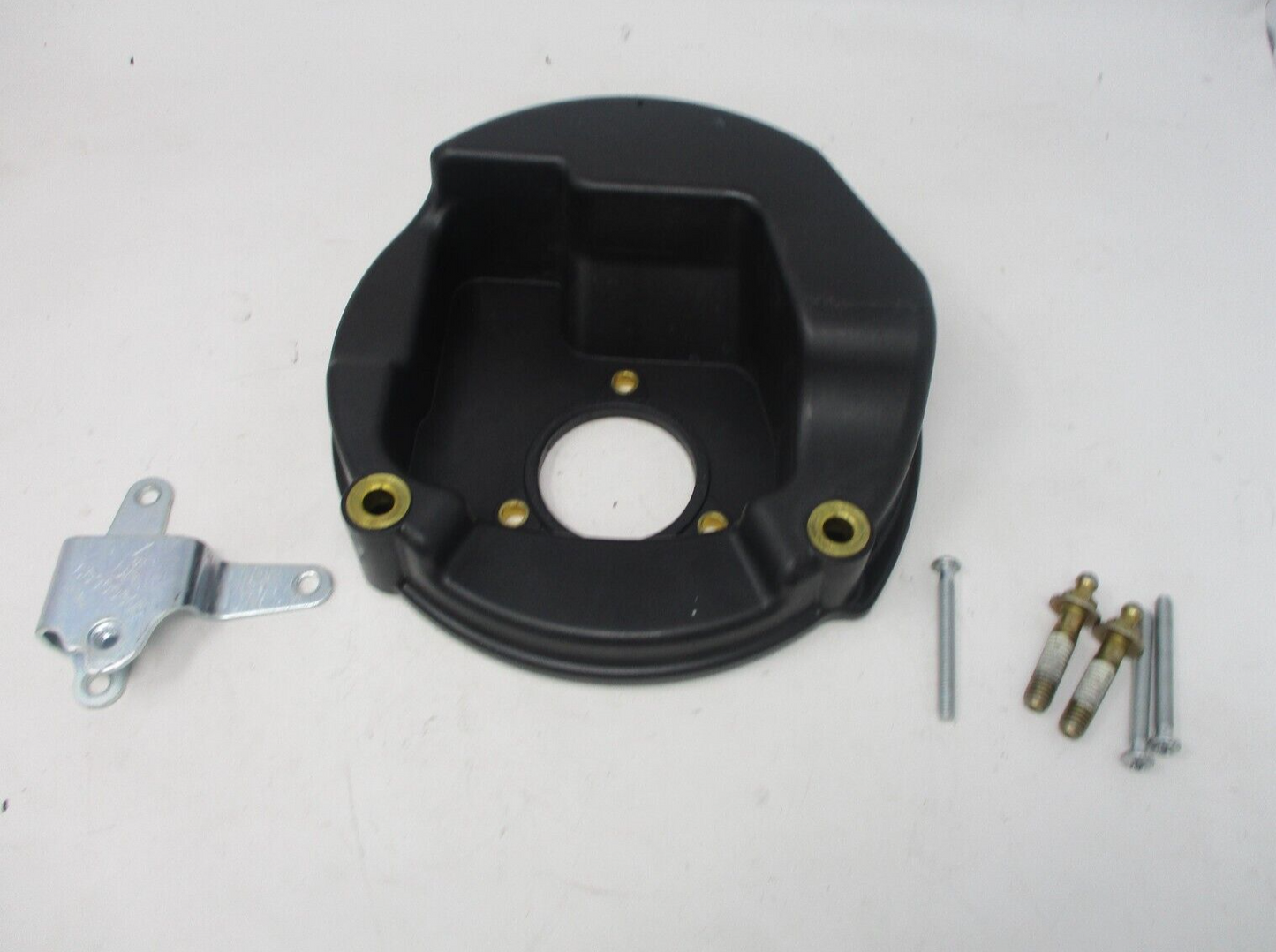 Harley Davidson OEM  Air Cleaner BASEPLATE Black  29000033