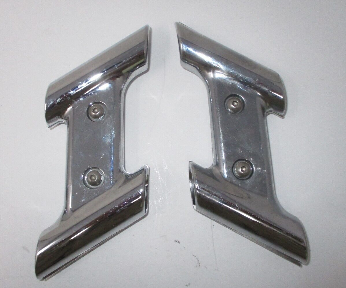 Harley-Davidson Saddlebag Guard Rail Clamps 90200561