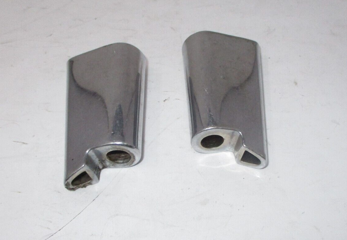 Harley Davidson OEM Rear Turn Signal Mounts (sold as pair) 68480-93