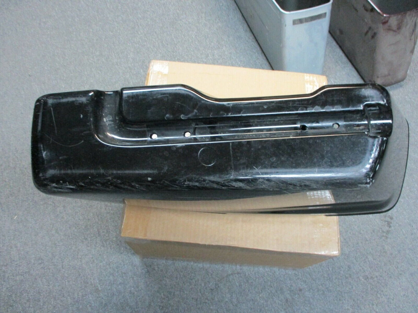 Harley Davidson OEM  Left Saddlebag Vivid Black  90200414 2014 & Later