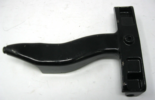 Harley-Davidson Right Footboard Support Bracket 50403-07