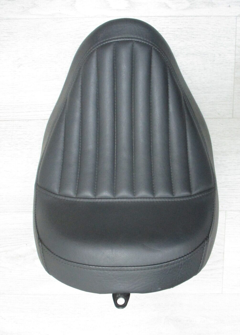 Harley- Davidson Softail Slim Solo Riders Seat 52000265