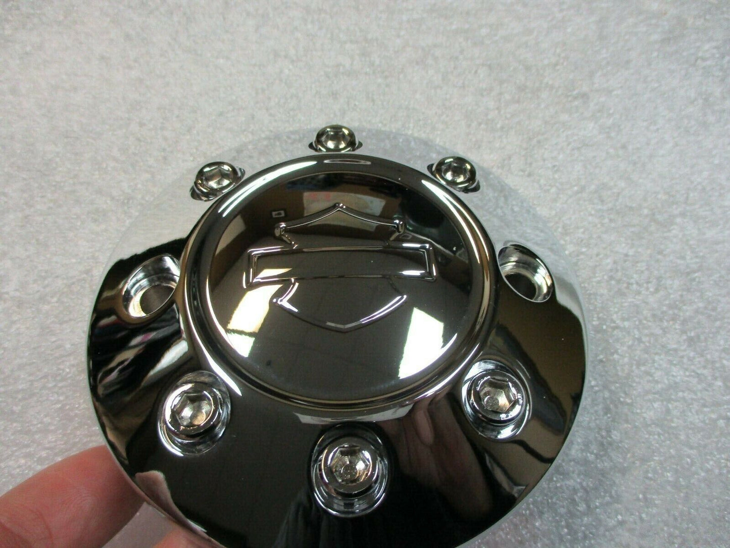 Harley Davidson OEM VRSCA V-Rod Bar & Shield Chrome Derby Cover 25302-01K