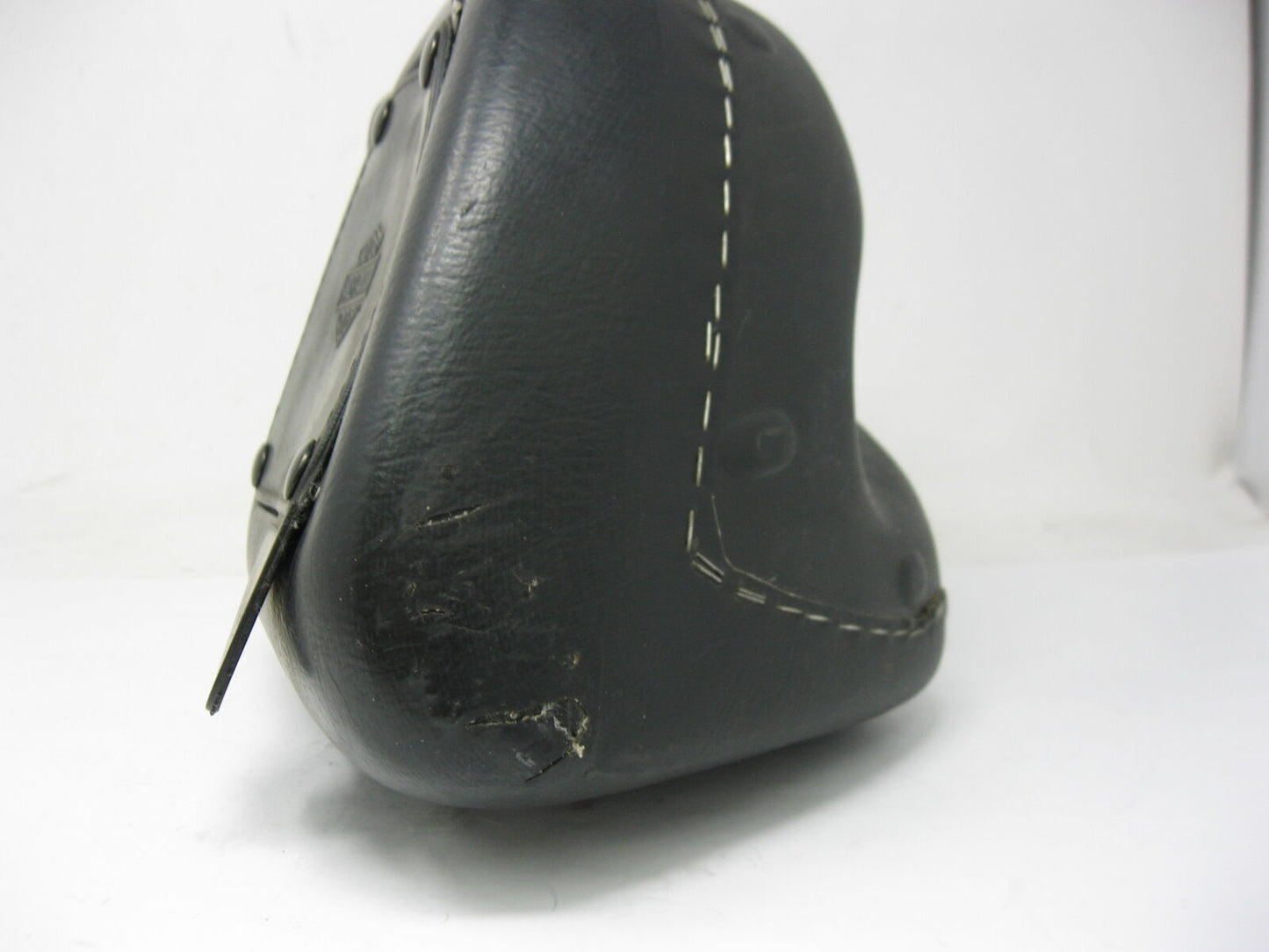 Harley Davidson OEM FLHTCU Right Hand Storage Box 58683-89A 91-2004