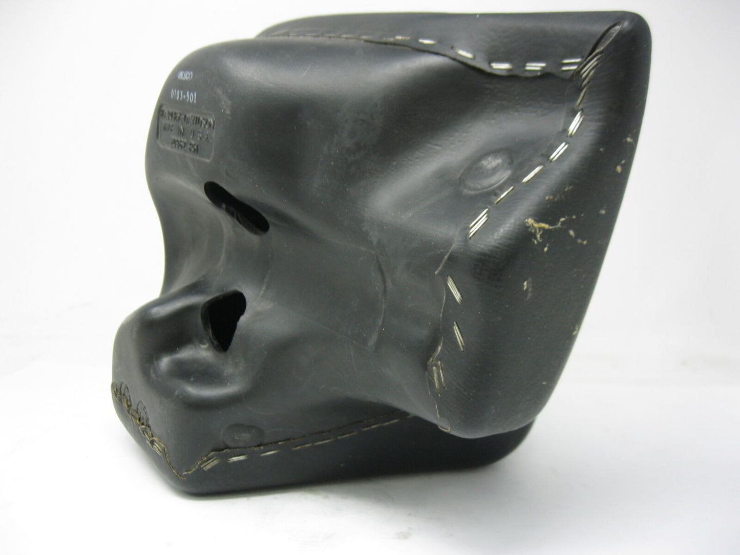 Harley Davidson OEM FLHTCU Right Hand Storage Box 58683-89A 91-2004