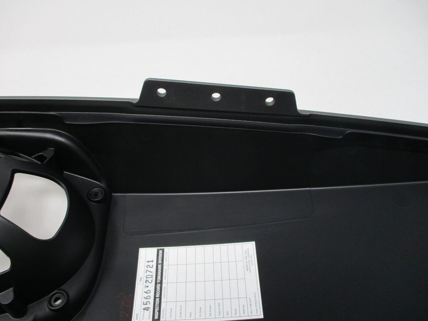 Harley Davidson OEM '16 CVO Street Glide LH Saddlebag Lid 90201142EAZ