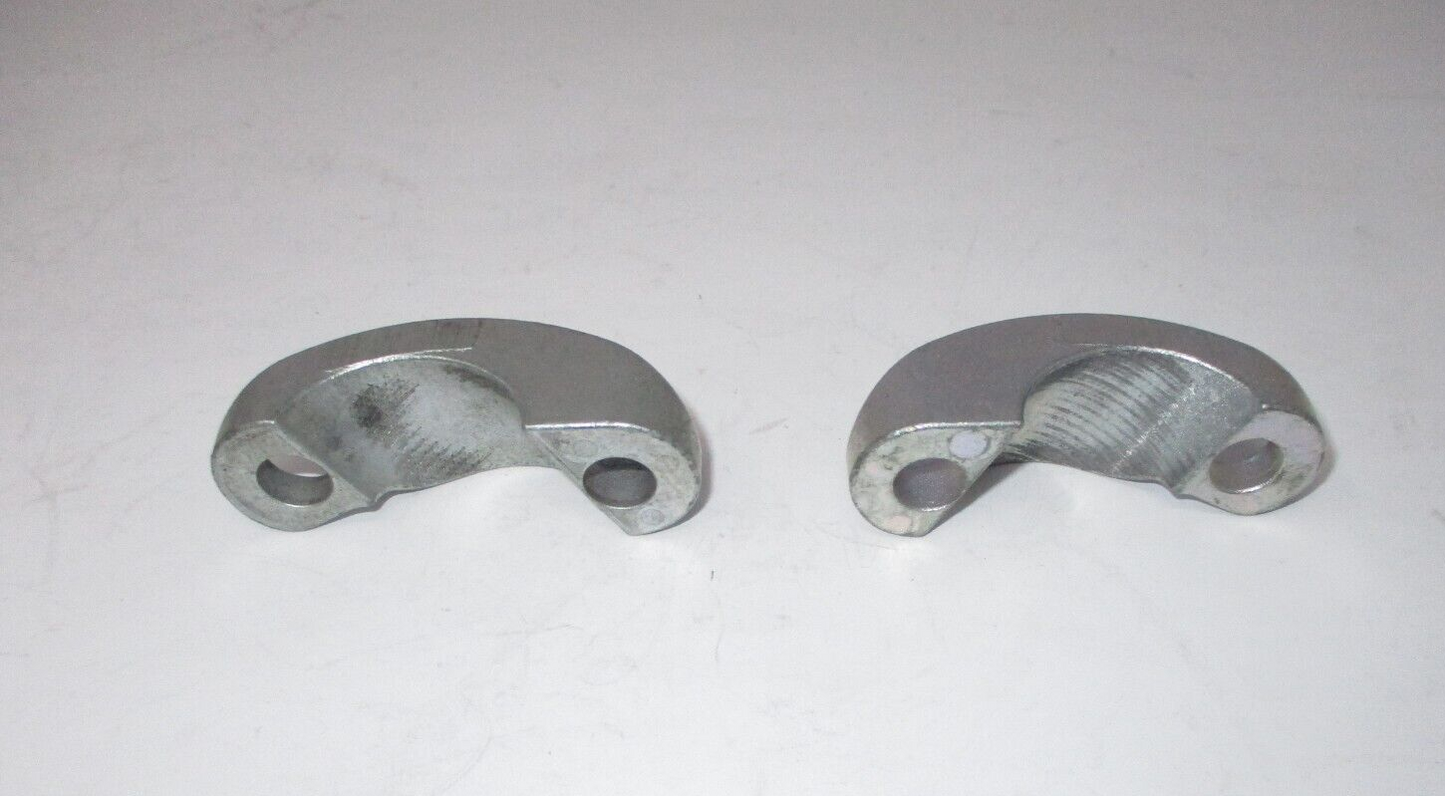 Harley-Davidson Upper Handlebar Clamp 55917-79A  55918-79A