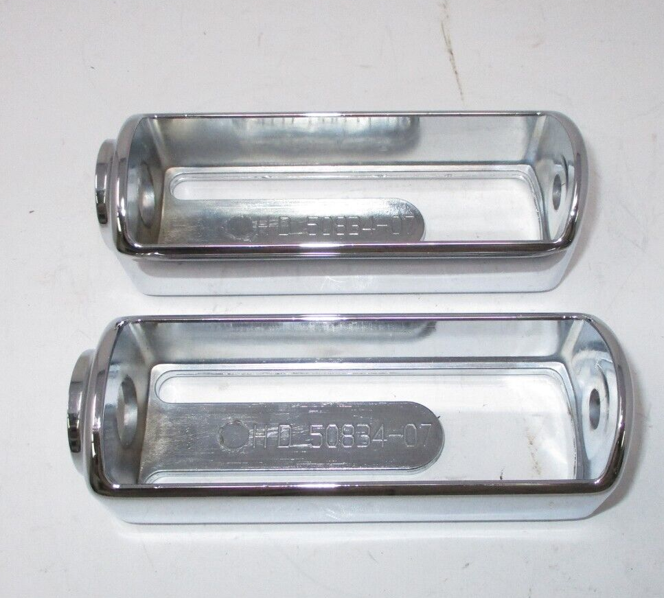 Harley-Davidson  Chrome CVO SET Foot Peg Body  50834-07