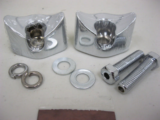 KURYAKYN SILVER BULLET SADDLE BAG MOUNTS ONLY 2391 FOR HARLEY FLH FLHR FLSTC