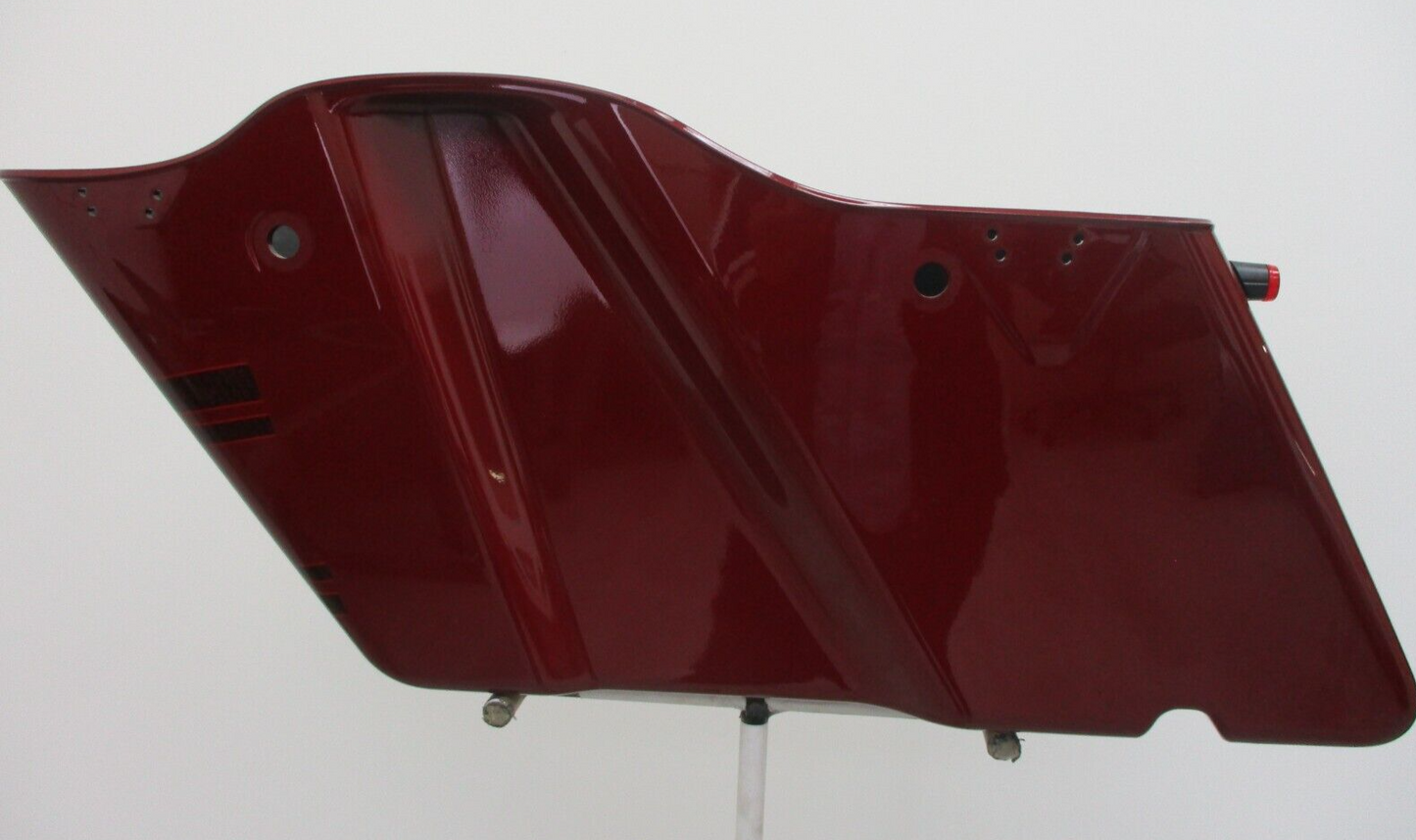 Harley Davidson OEM '14-'22 Left Hand Saddlebag RED w/detail 90200414