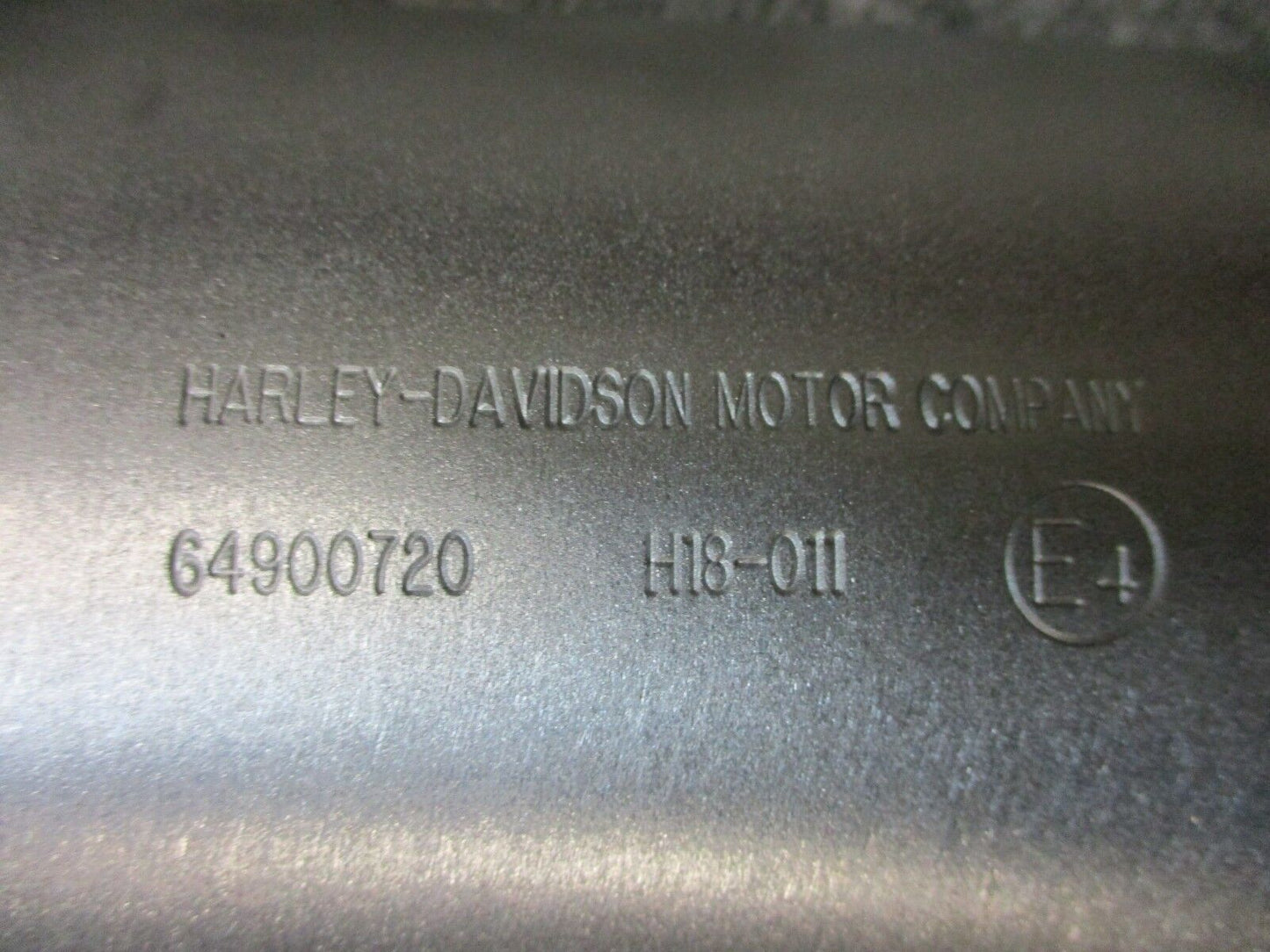 Harley Davidson OEM FXFB, FXFBS Fat Bob Mufflers 64900720