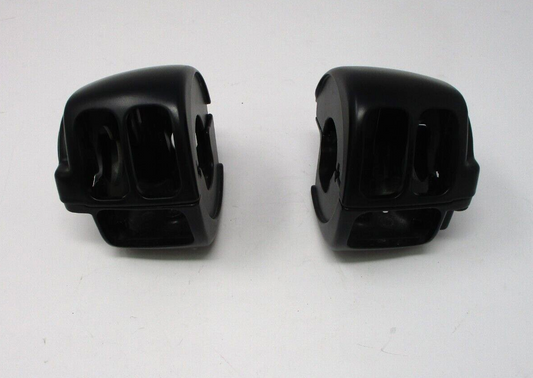 Harley-Davidson Black Handlebar Switch Housing 70222-96B
