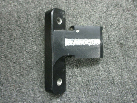 Harley Davidson OEM Dyna Front Engine Mount Bracket 47226-06