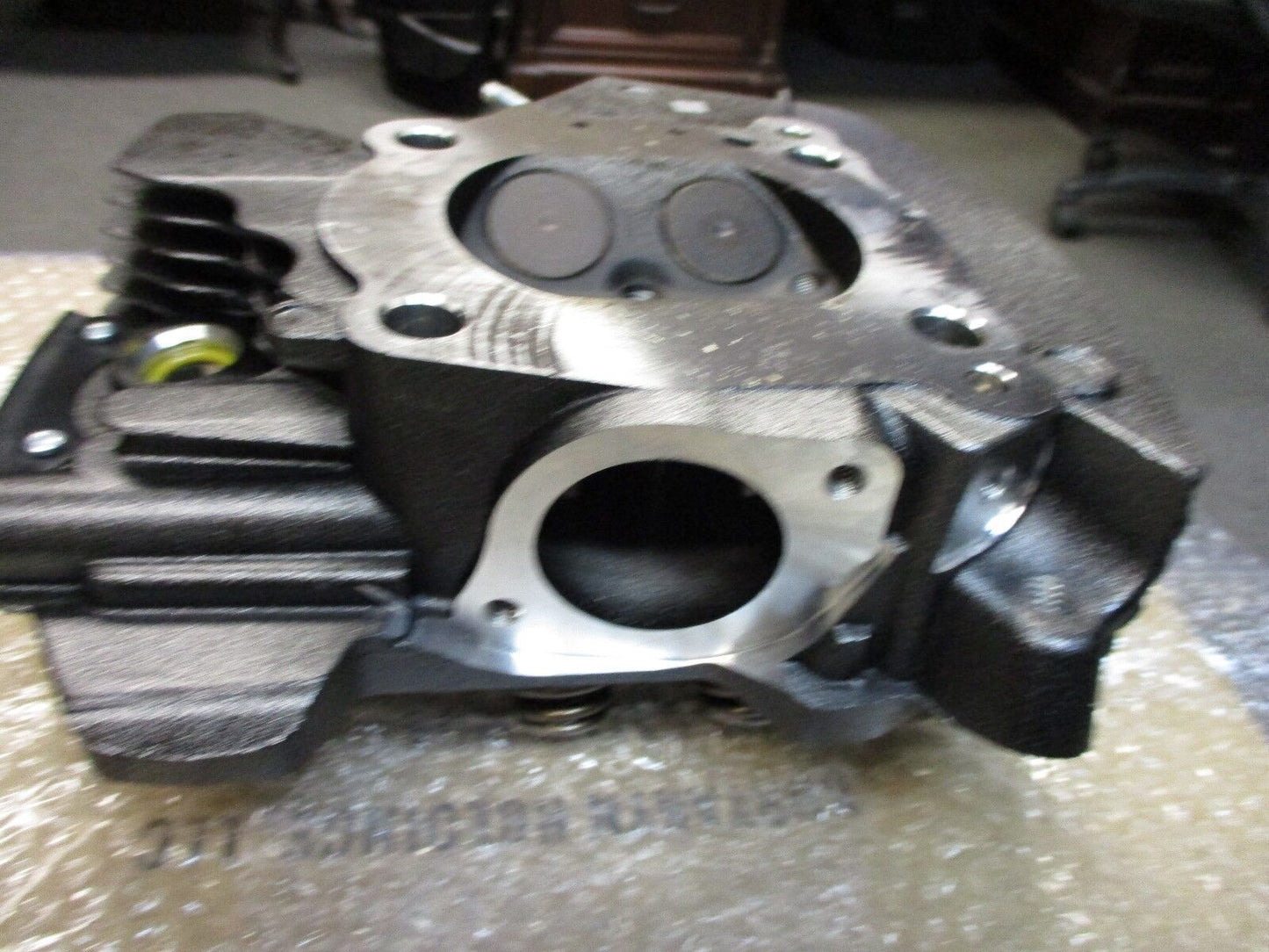 Harley Davidson M8 FLHXSE CVO Front Engine Cylinder Head Water Cooled 16500500