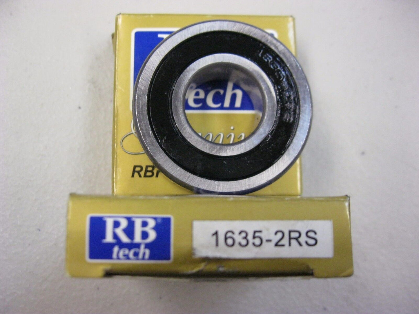 1 Lot of Various Sealed Bearings 3/4" Inside Diameter 21 Pieces