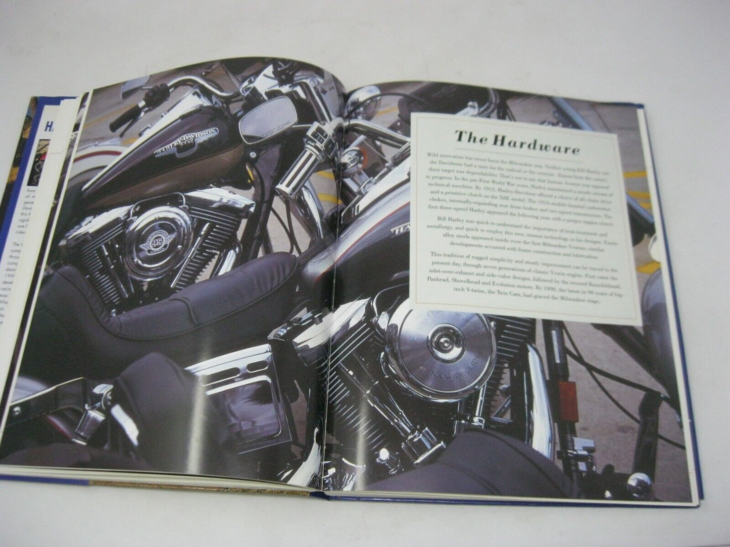 The Ultimate Harley-Davidson by Mac McDiarmid