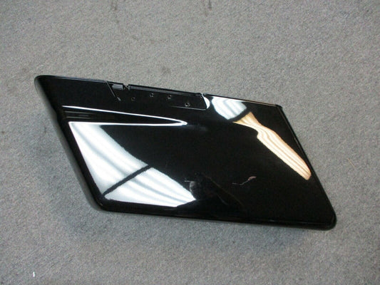 Harley Davidson OEM Left Saddle Bag Vivid  Black with New Lid '14-'19 90200414