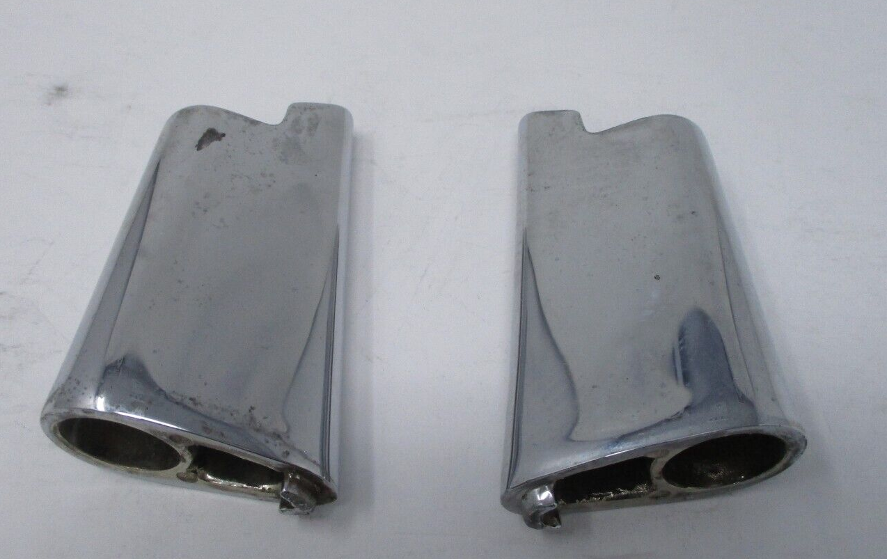 Harley- Davidson OEM Rear Turn Signal Mounts  PAIR 68480-93